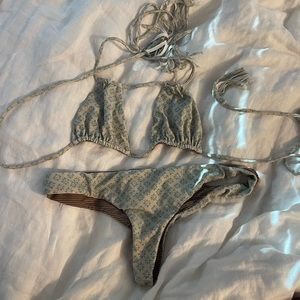 Acacia RESORT 2022 Daisy set